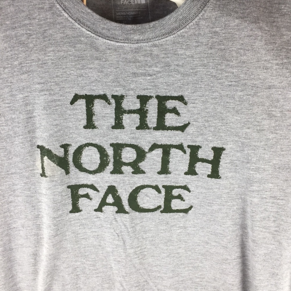 The North Face Classic Fit Mens Size  S/P Gray Green T-Shirt Long Sleeve
